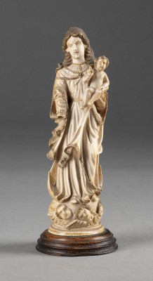Auktion 146<br>GOANISCHE GOTTESMUTTER MIT CHRISTUSKIND*