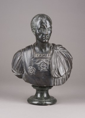 Auktion 146<br>BÜSTE DES RÖMISCHEN KAISERS 'JULIUS CÄSAR'