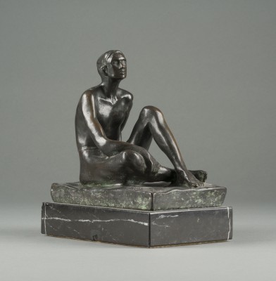Auction 146<br>SITZENDER MÄNNERAKT
