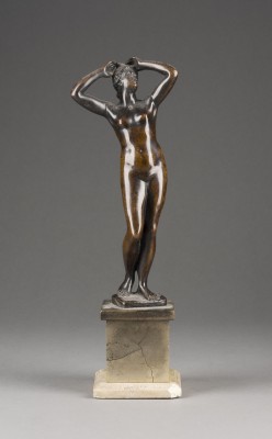 Auction 146<br>STEHENDER FRAUENAKT (NIOBIDE)