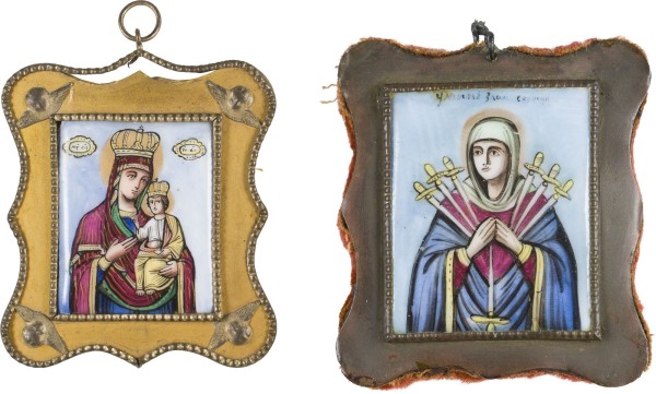 Auktion 147<br>ZWEI FINIFTI MIT DER GOTTESMUTTER DER SIEBEN SCHMERZEN UND DER GOTTESMUTTER VON TSCHERNIGOW