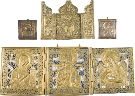 Bild SAMMLUNG VON VIER BRONZE-IKONEN: DARSTELLUNGEN DER GOTTESMUTTER SOWIE EIN TRIPTYCHON MIT DEESIS