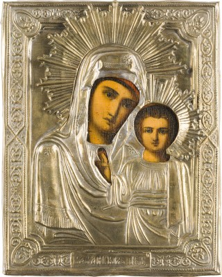 Auktion 147<br>KLEINE IKONE MIT DER GOTTESMUTTER VON KASAN (KASANSKAJA) MIT OKLAD