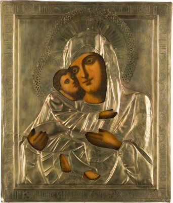 Auction 147<br>IKONE MIT DER GOTTESMUTTER VON WLADIMIR (WLADIMIRSKAJA) MIT OKLAD