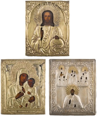 Auction 147<br>DREI IKONEN MIT OKLAD: CHRISTUS PANTOKRATOR, GOTTESMUTTER VON TICHWIN UND ZWEIFELDER-IKONE