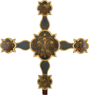 Auction 147<br>MONUMENTALES IKONOSTASEN-KREUZ MIT DER KREUZIGUNG, DER PASSION CHRISTI UND DER AUFERSTEHUNG