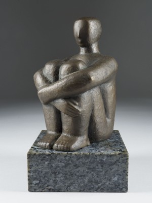 Auktion 149<br>SITZENDE FIGUR