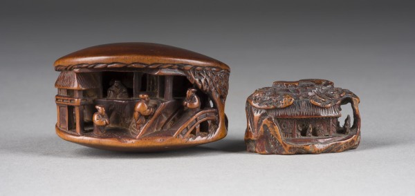 Picture ZWEI NETSUKE VON DEM TRAUM DER MUSCHEL AUS HOLZ