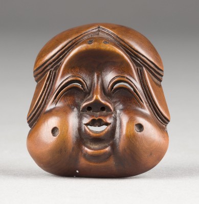 Auction 148<br>EIN NETSUKE VON EINER NOH-MASKE AUS HOLZ