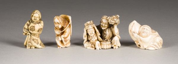 Bild VIER NETSUKE VON MENSCHLICHEN FIGUREN AUS STOSSZAHN