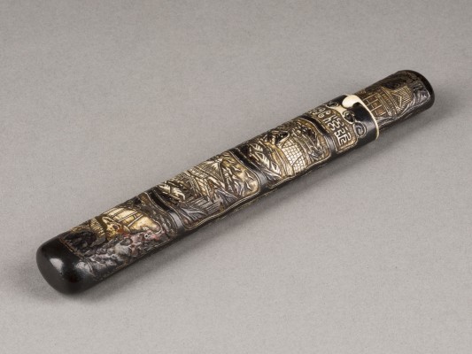 Picture EIN LACKIERTES KISERUZUTSU AUS HIRSCHHORN