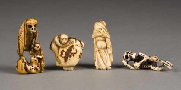 Picture EIN VIERTEILIGES KONVOLUT VON NETSUKE