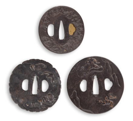 Bild DREI EISERNE TSUBA (SCHWERTWÄCHTER)