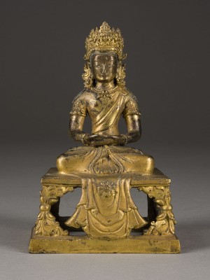 Auktion 148<br>EINE VERGOLDETE BRONZEFIGUR VON AMITAYUS