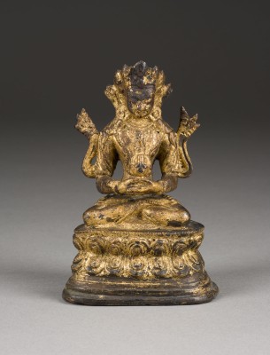 Auktion 148<br>EINE VERGOLDETE SITZENDE FIGUR DES AMITAYUS AUS BRONZE