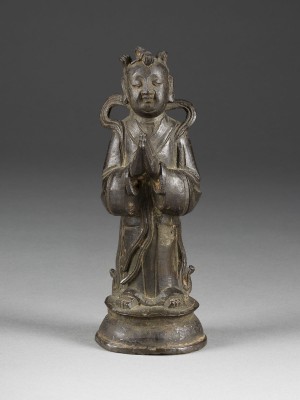 Bild EINE FIGUR DES SHANCAI TONGZI AUS BRONZE