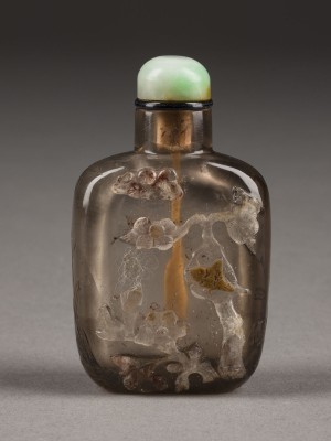 Picture EIN SNUFFBOTTLE AUS BERGKRISTALL