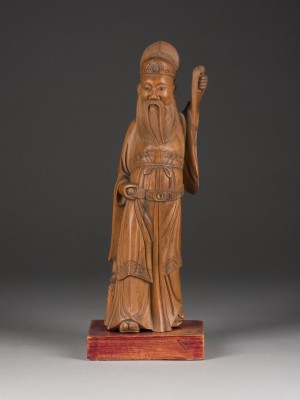 Bild EINE GESCHNITZTE FIGUR EINES DAOISTISCHEN UNSTERBLICHEN AUS BAMBUSWURZEL