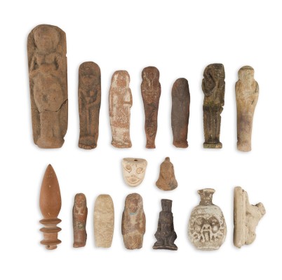 Picture 16-TEILIGE SAMMLUNG: USCHEBTI, GÖTTER UND SALBGEFÄSSE (ALABASTRON)