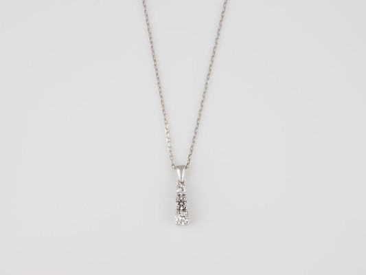 Picture BRILLANT COLLIER