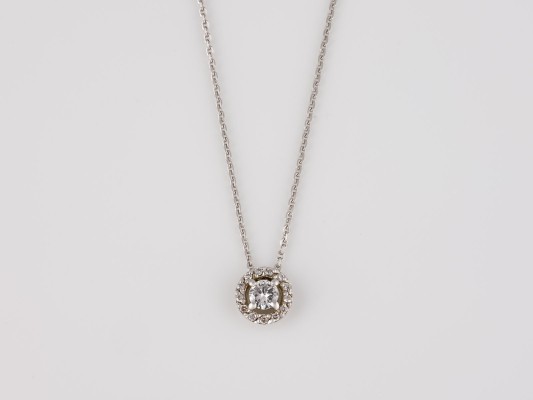 Picture BRILLANT COLLIER