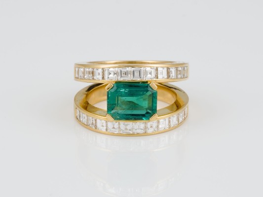 Auction 148<br>KOLUMBIANISCHER SMARAGD RING