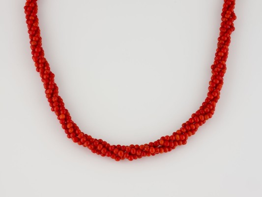 Auktion 148<br>KORALLEN COLLIER