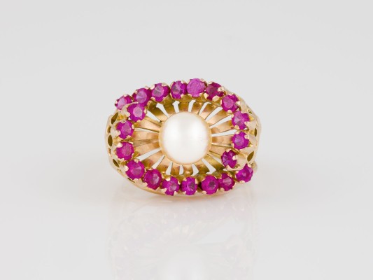 Bild EXTRAVAGANTER SAPHIR RING