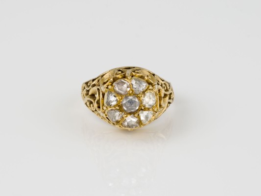 Picture ALTER RING AUS DEM 19. JH.