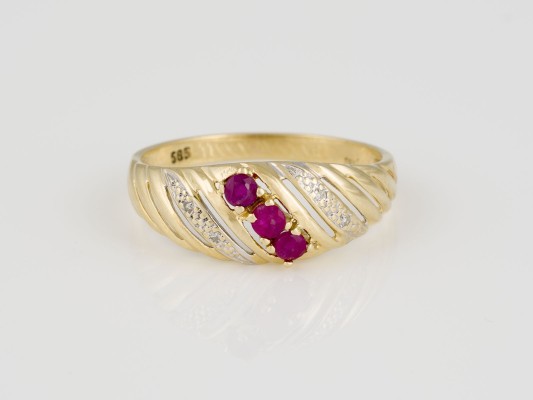 Bild RUBIN DIAMANT RING