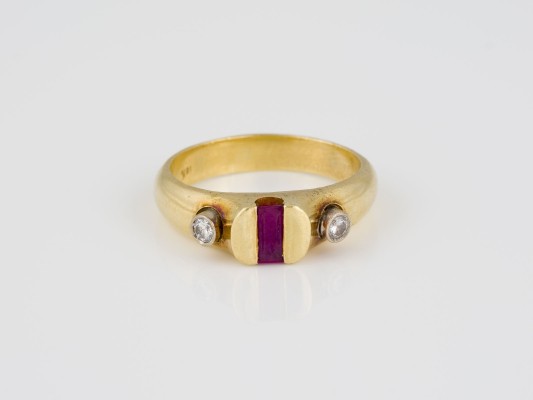 Bild FUTURISTISCHER DAMEN RING