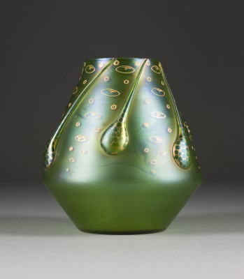 Picture VASE MIT 'VESUVIAN'-DEKOR