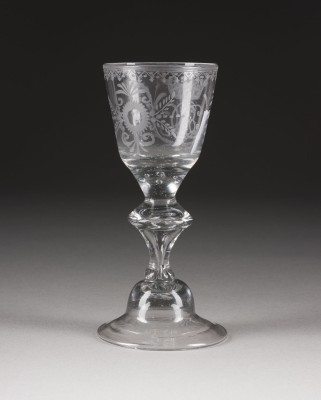 Picture KELCHGLAS MIT MONOGRAMM