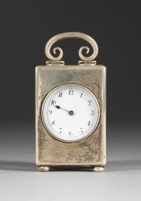 Picture KLEINE ENGLISCHE REISEUHR