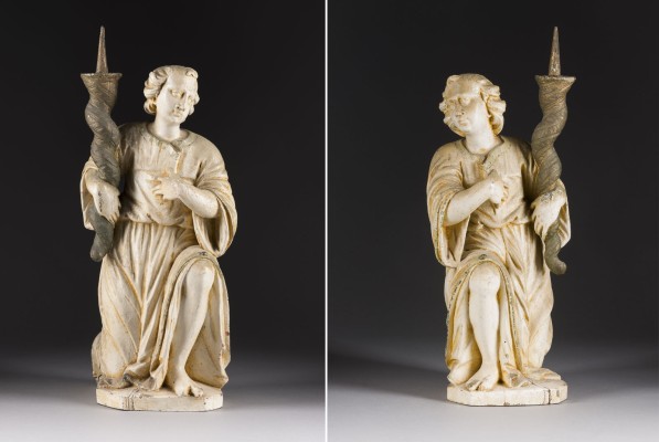 Auction 150<br>PAAR KNIEENDER LEUCHTERENGEL