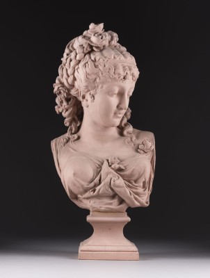 Auction 150<br>BÜSTE EINER DAME 'BEATRICE'