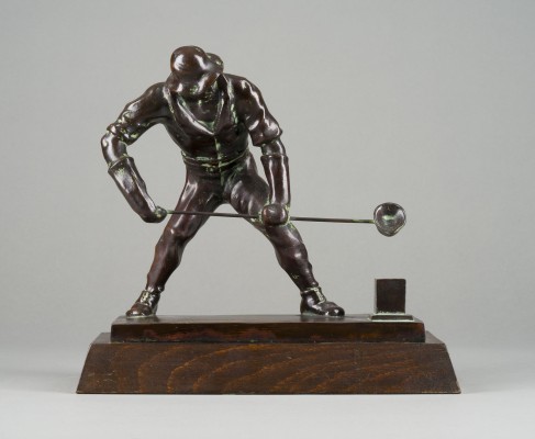 Auction 150<br>GIESSER BEI DER ARBEIT