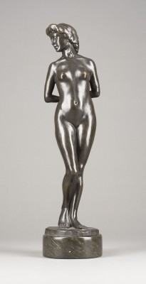 Auction 150<br>STEHENDER FRAUENAKT