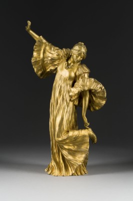 Auction 150<br>'DANSEUSE AU COTHURNE'