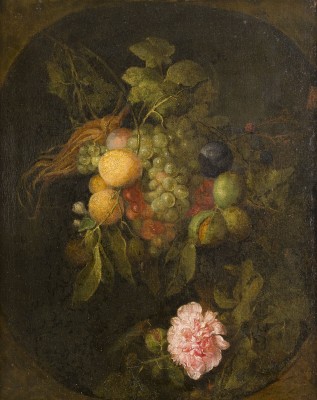 Auktion 150<br>BLUMENSTILLLEBEN MIT ROSE, WEINTRAUBEN, PFLAUMEN UND ORANGEN