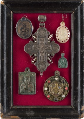 Picture SAMMLUNG VON SECHS ANHÄNGERN