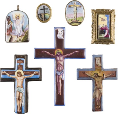 Bild SAMMLUNG VON SIEBEN FINIFTI MIT DER KREUZIGUNG CHRISTI