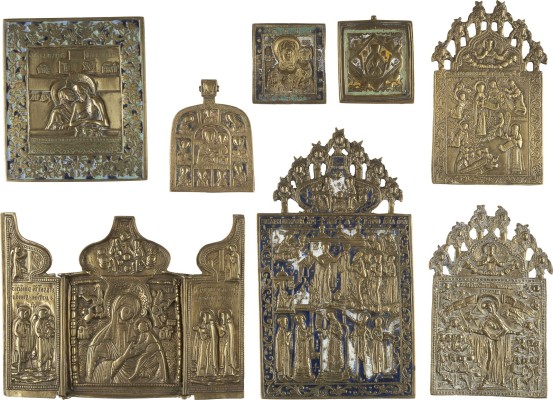 Picture SAMMLUNG VON ACHT BRONZE-IKONEN: SELTENE IKONE MIT DER GOTTESMUTTER 'BOGOLUBSKAJA' SOWIE IKONEN MIT DARSTELLUNGEN DER GOTTESMUTTER