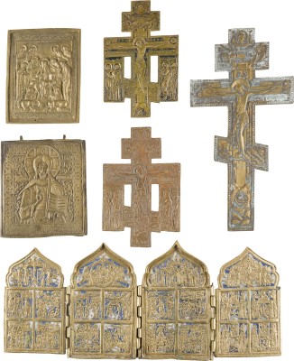 Bild SAMMLUNG VON SECHS BRONZE-IKONEN: KRUZIFIXE, DEESIS SOWIE EIN TETRAPTYCHON MIT FESTTAGEN