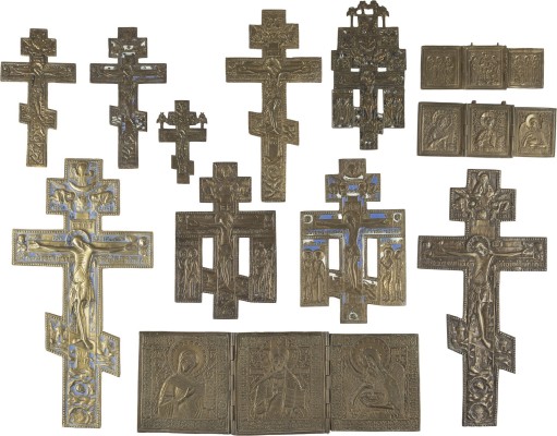 Bild SAMMLUNG VON ZWÖLF BRONZE-IKONEN: KRUZIFIXE SOWIE DEESIS