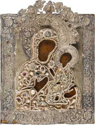 Auktion 151<br>SEHR FEINE IKONE MIT DER GOTTESMUTTER VON TICHWIN (TICHWINSKAJA) MIT PERL-OKLAD