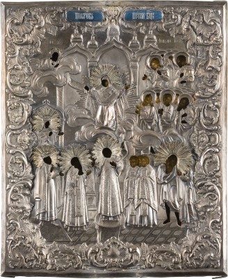 Auction 151<br>SEHR FEINE IKONE MIT DER GOTTESMUTTER 'SCHUTZ UND SCHIRM' (POKROW) MIT SILBER-OKLAD