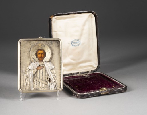 Auction 151<br>FEINE UND KLEINE IKONE MIT DEM HEILIGEN ALEXANDER NEWSKI MIT VERMEIL-OKLAD IM ORIGINAL-ETUI