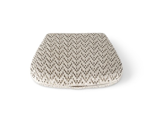 Auktion 153<br>MASSIVE FILIGRANE PUDER DOSE