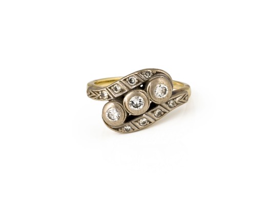 Bild SCHWUNGVOLLER DIAMANT RING